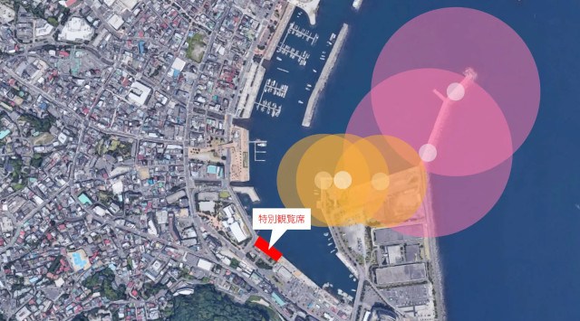 【夜空と海に咲く大輪の華】夏季の熱海海上花火大会は合計5回開催！特等席確約の送迎付きプランの販売中。夏の繁忙期は人気なので、ご予約はお早めに！株式会社サイトプラス